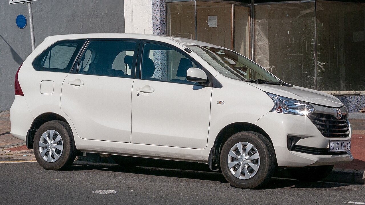 Daihatsu Xenia 1.3 X MT 2019